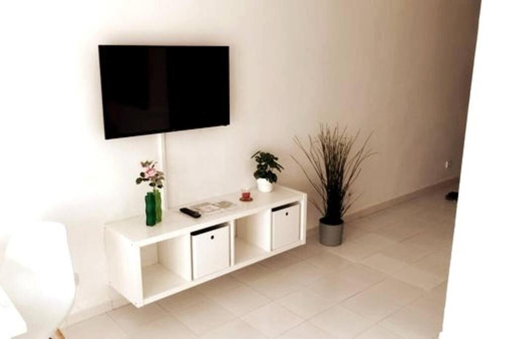 Tuscan Apartment Mit Meerblick Und Sonnenterrasse Costa Teguise Kültér fotó